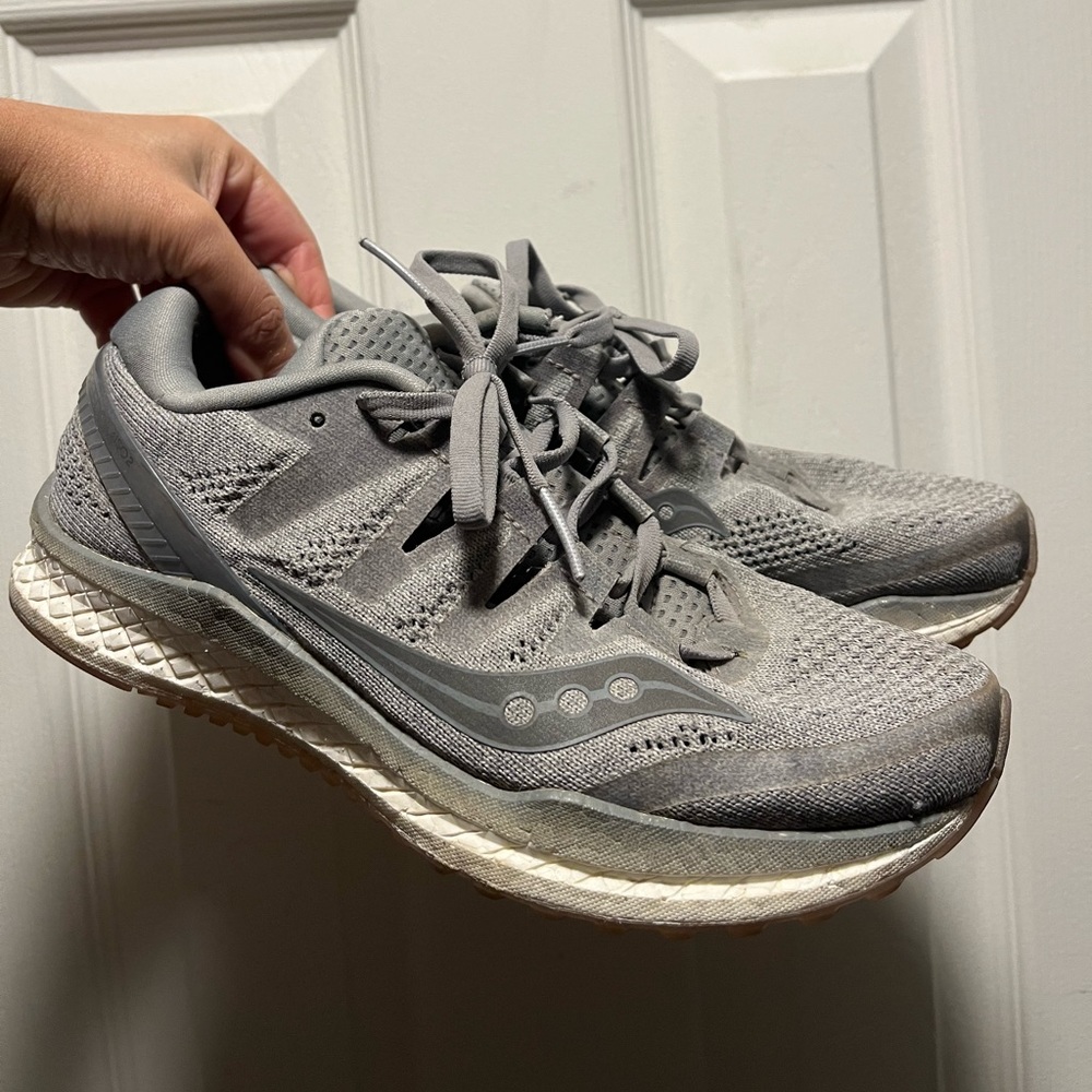 Women’s Saucony Running Shoes